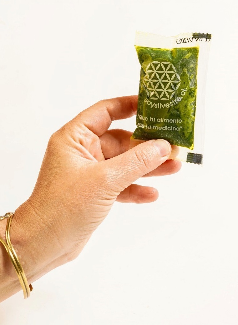 Compostable flexible sachets for Soy Silvestre’s wheatgrass shots